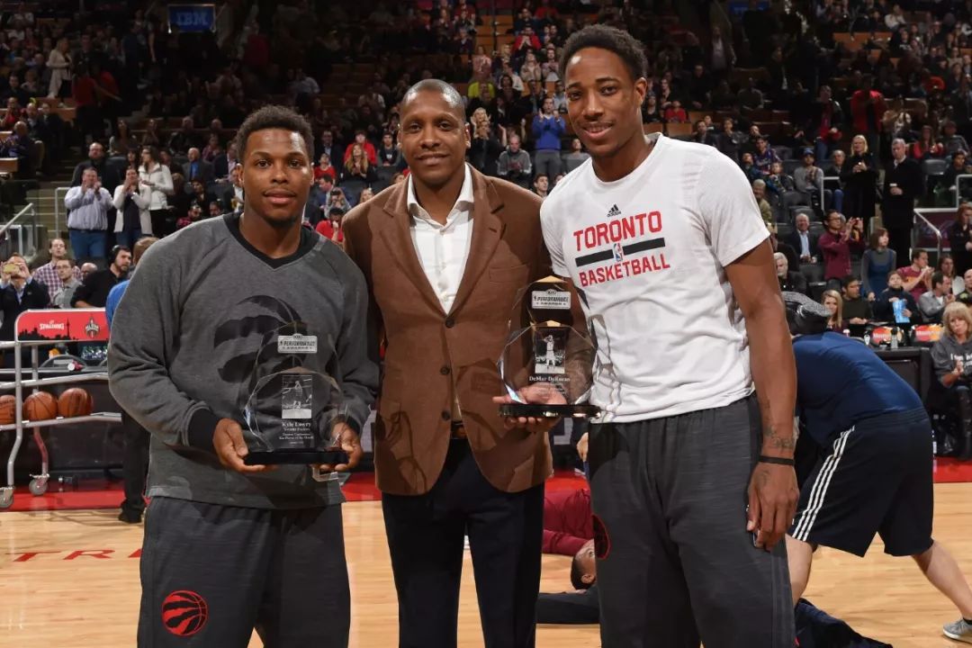 CBA战报：弗格21分，上海97-77大胜浙江（CBA快讯：弗格砍下21分，上海97-77完胜浙江男篮）