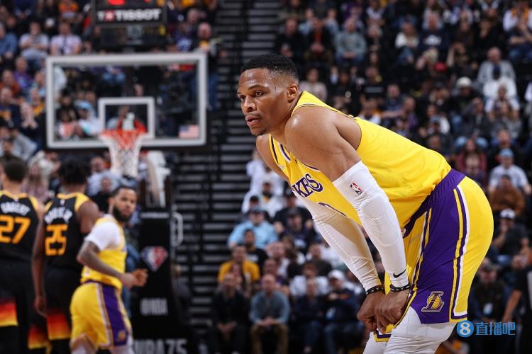 富保罗：里夫斯可以留在湖人，前提是新合同别太过分（富保罗：里夫斯有望留守湖人，前提是新合同需合理）