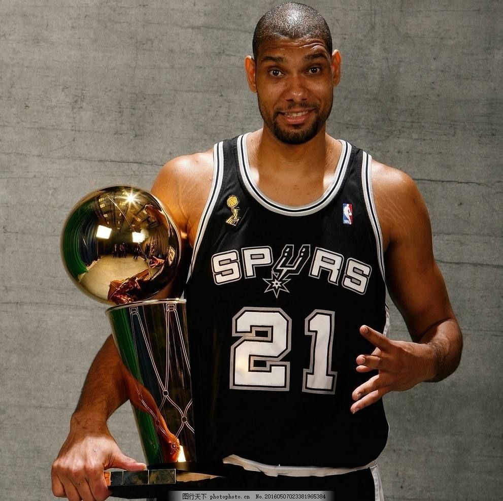 年轻球员首发交出合格答卷（小将首发表现达标）