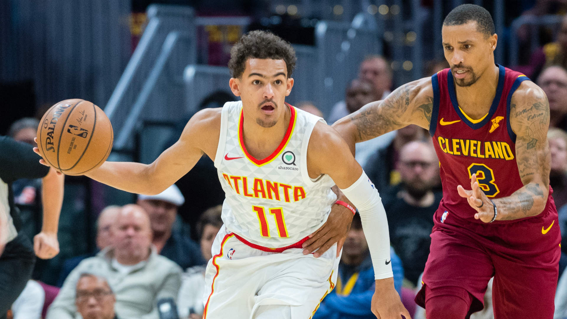 他不吼不叫，却掌控全场（不动声色，却镇住全场）