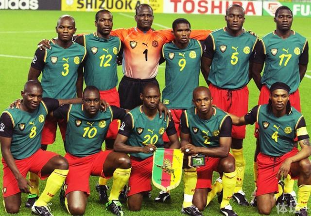 率米兰3胜1平！阿莱格里赛前领取意甲11月最佳主帅奖杯（阿莱格里赛前加冕意甲11月最佳主帅，米兰近四战3胜1平）