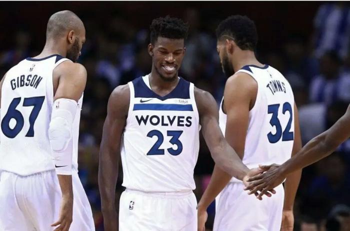 历史魔咒VS冠军之心！阿森纳今夜客战埃弗顿，能否打破七年客场困局？（阿森纳今夜做客埃弗顿：冠军之心能否终结七年客场魔咒）