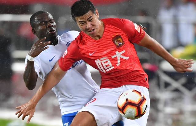 都体：弗拉泰西和阿切尔比寻求更多出场机会，后者想踢世界杯（都体：弗拉泰西、阿切尔比寻求增加出场时间，阿切尔比盼出战世界杯）