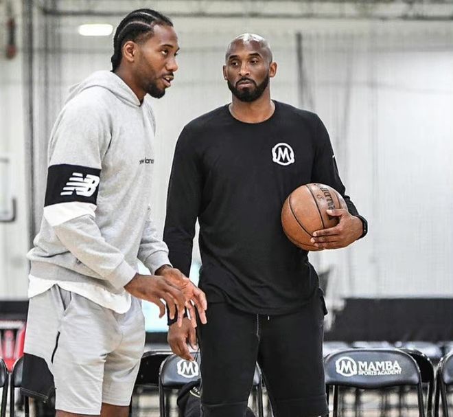 赫罗纳想租贝尔纳尔？世体：贝尔纳尔在冬窗不会被租借出去（世体：赫罗纳有意租借贝尔纳尔，但冬窗外租无望）