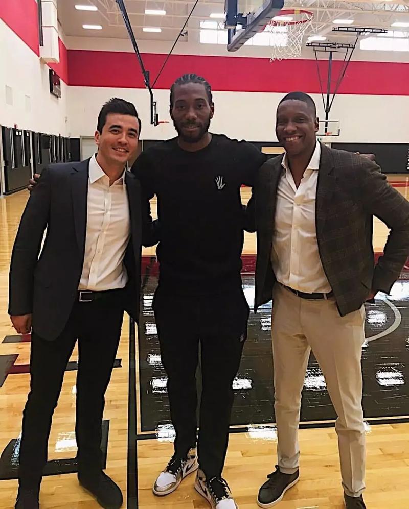 图赫尔：贝林独特的品质是能出现在9号位打进看似简单的进球（图赫尔称贝林的独到之处在于能化身9号位，打进看似轻松的进球）