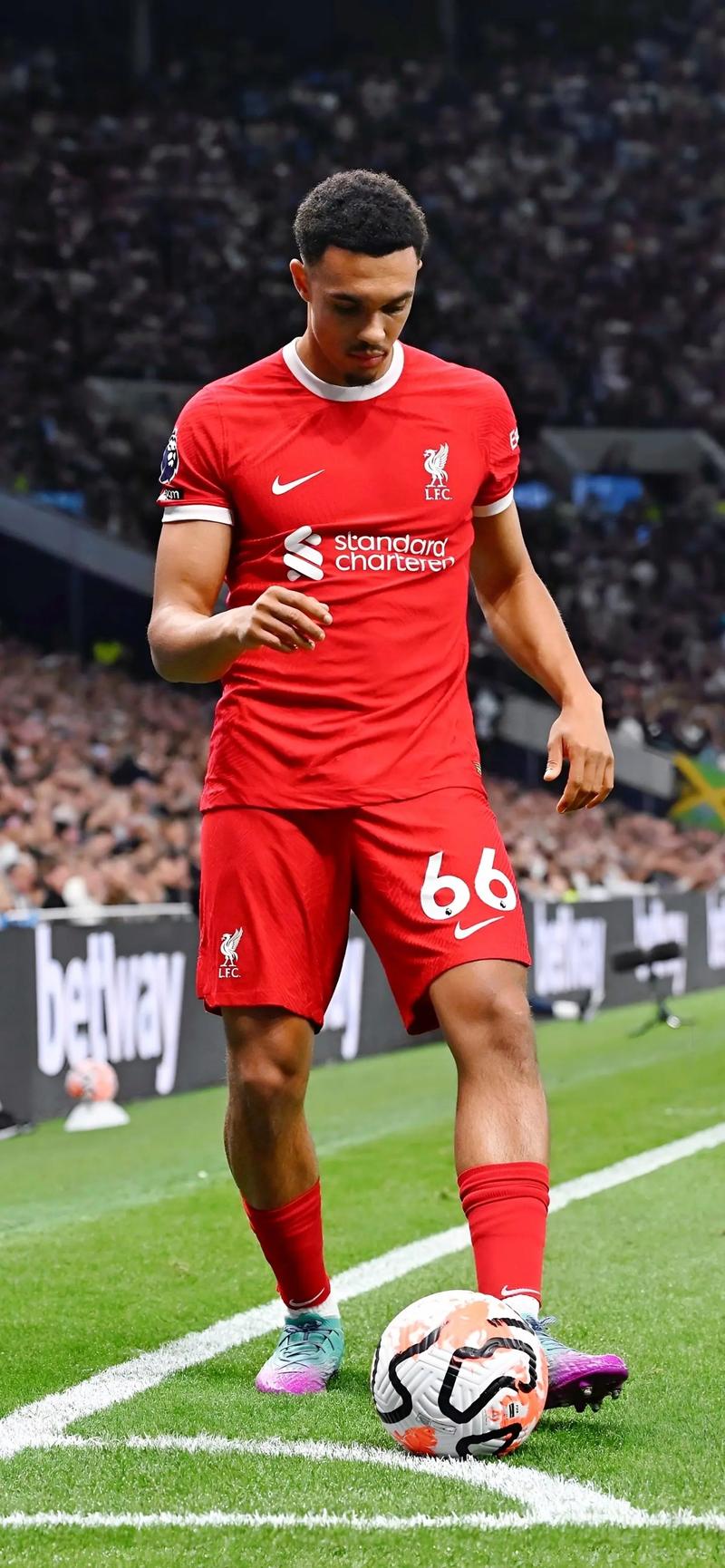 赞布罗塔谈尤文现状：信任斯帕莱蒂经验，球队仍有夺冠的机会（赞布罗塔评尤文近况：看重斯帕莱蒂经验，球队仍有问鼎希望）