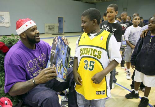 三中锋策略的困境（三中锋打法的瓶颈）