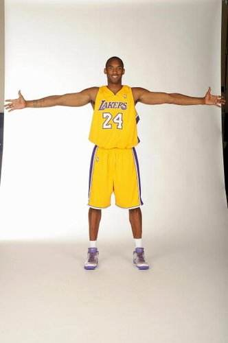 美记：若保罗没能加盟湖人，他可能已打完最后一场NBA比赛（美媒：若保罗未能签约湖人，他或已在NBA完成最后一战）