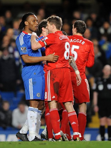 甜蜜负担？广州队入围足协杯夺冠排名前4，国安海港联手出战下赛季亚冠（喜忧参半：广州队跻身足协杯争冠前四，国安与海港携手征战下赛季亚冠）