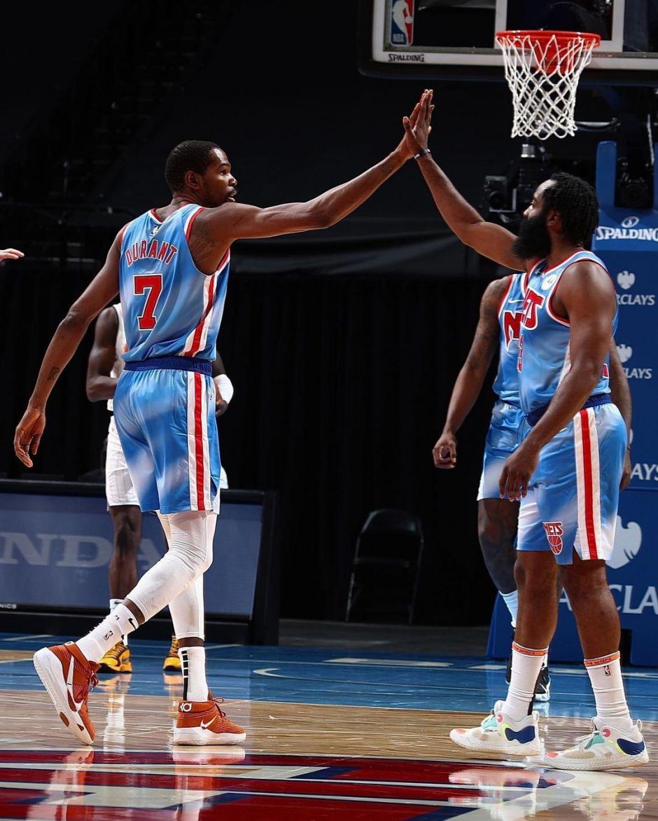 半场战报：维罗纳2-0亚特兰大，焦瓦内、拉菲克-贝尔加利破门（半场速递：维罗纳2比0领先亚特兰大，焦瓦内与拉菲克-贝尔加利建功）