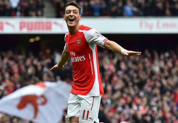 瓜帅：不排斥未来回归巴萨，但现在他们有更适合的人选（瓜迪奥拉：对重返巴萨持开放态度，但眼下他们已有更合适的人选）